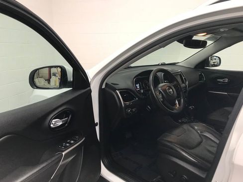 Used 2021 Jeep Cherokee Latitude Lux image 11