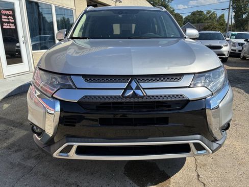 Used 2019 Mitsubishi Outlander SEL FWD image 8
