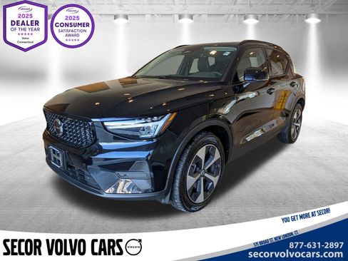 New 2026 Volvo XC40 B5 Core w/ Protection Package Premier image 1