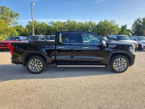Used 2024 GMC Sierra 1500 Denali w/ Denali Reserve Package AWD/4WD image 6