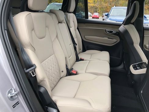 New 2026 Volvo XC90 B5 Plus image 35