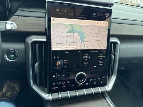 Used 2024 GMC Acadia Denali w/ LPO, Floor Liner Package image 38