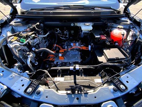 New 2026 Cadillac Optiq Sport 2 image 17