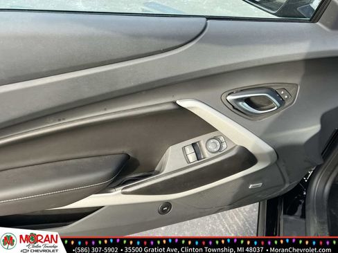 Certified 2022 Chevrolet Camaro LT w/ Technology Package image 14