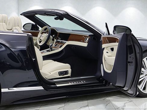 New 2026 Bentley Continental GT Speed image 20