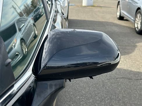 Used 2019 Toyota Camry LE image 20