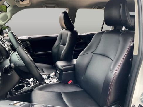 Used 2016 Toyota 4Runner TRD Pro AWD/4WD image 8