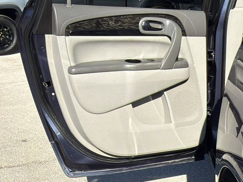 Used 2014 Buick Enclave Leather w/ Trailering Provision Package image 13