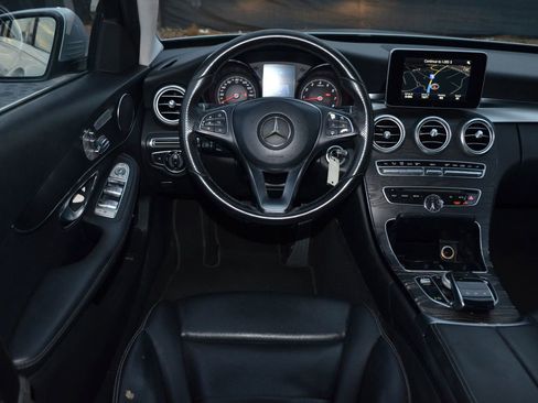 Used 2016 Mercedes-Benz C 300 Sedan w/ Premium 1 Package image 6