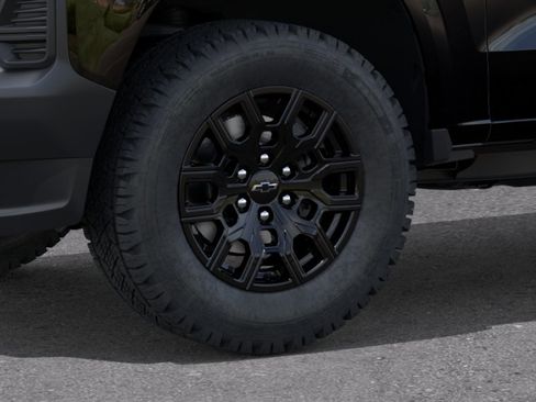 New 2026 Chevrolet Colorado W/T w/ WT Custom Package RWD image 9