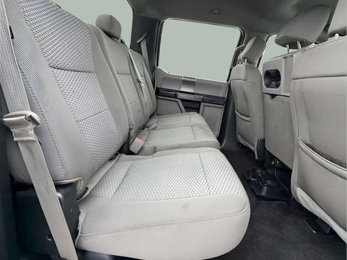 Used 2018 Ford F150 XLT w/ XTR Package image 13