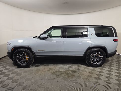 Used 2024 Rivian R1S Adventure AWD/4WD image 2
