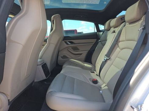 Used 2025 Porsche Taycan RWD image 24