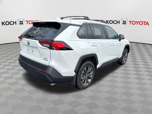 Used 2024 Toyota RAV4 XLE Premium w/ Weather Package AWD/4WD image 8