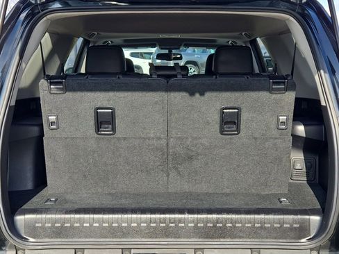 Used 2016 Toyota 4Runner SR5 image 10