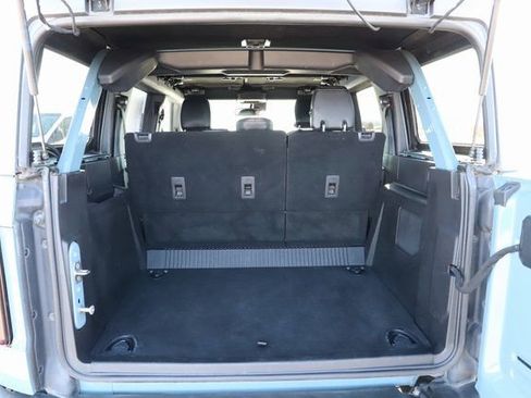 Used 2023 Ford Bronco Wildtrak image 11