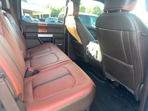 Used 2022 Ford F450 King Ranch w/ Chrome Package image 14