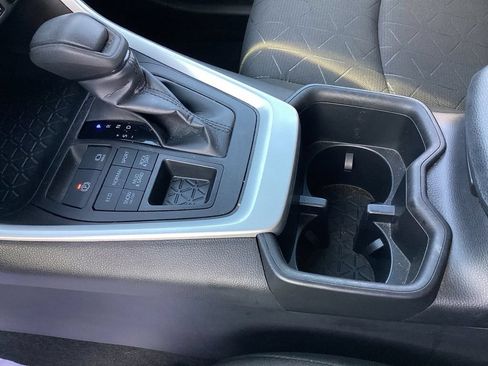 Used 2022 Toyota RAV4 XLE w/ Convenience Package AWD/4WD image 29