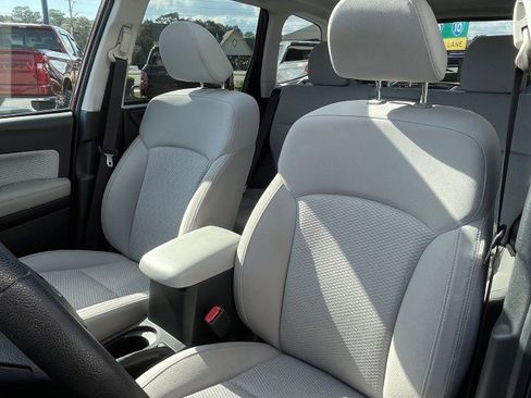 Used 2017 Subaru Forester 2.5i Premium image 15