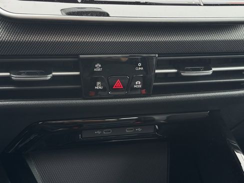 New 2026 Volkswagen GTI SE image 34