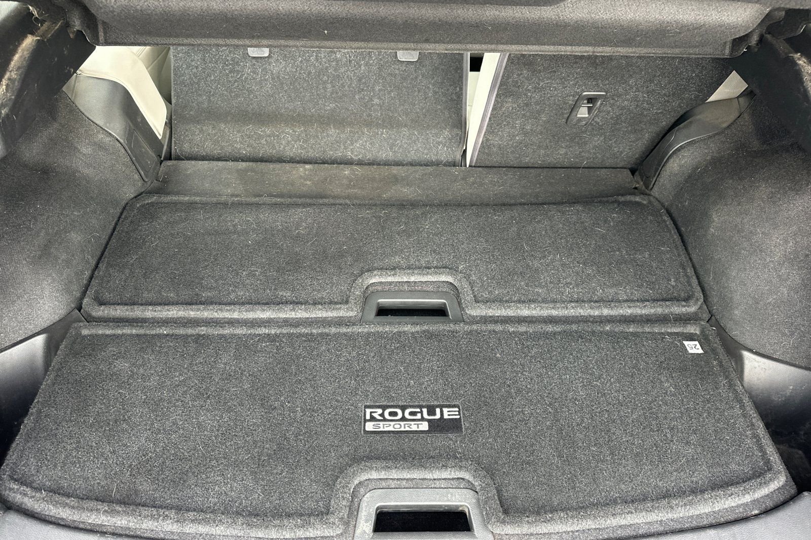 Used 2022 Nissan Rogue Sport SL AWD/4WD image 17