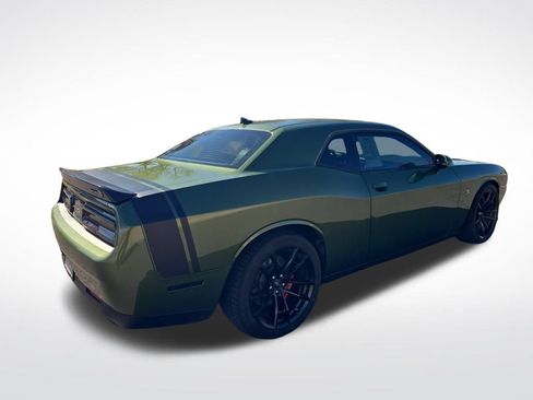 Used 2022 Dodge Challenger R/T Scat Pack w/ Shaker Package image 6