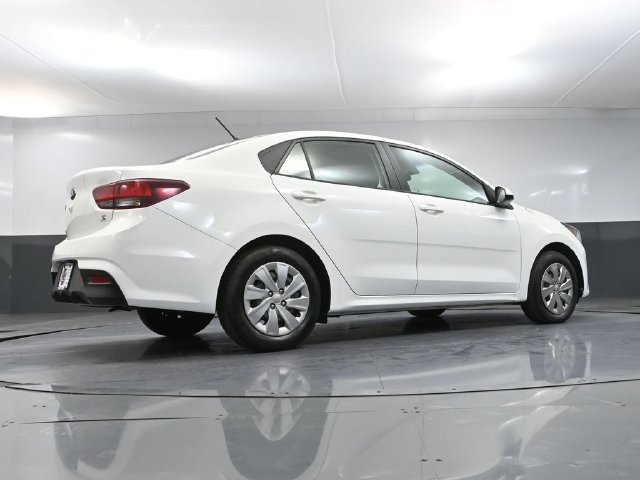Used 2018 Kia Rio S FWD image 40
