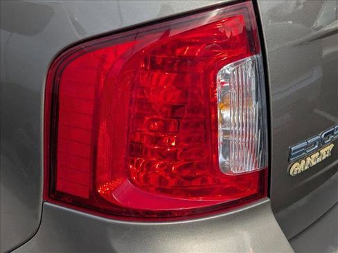 Used 2014 Ford Edge Limited w/ Equipment Group 301A image 11