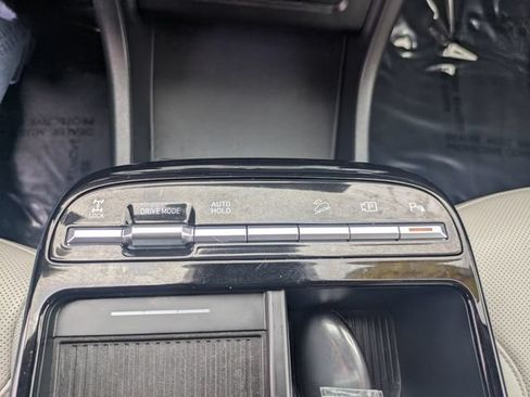 Used 2025 Hyundai Tucson Limited AWD/4WD image 29