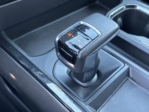 Used 2022 Chevrolet Silverado 1500 ZR2 w/ Technology Package image 31