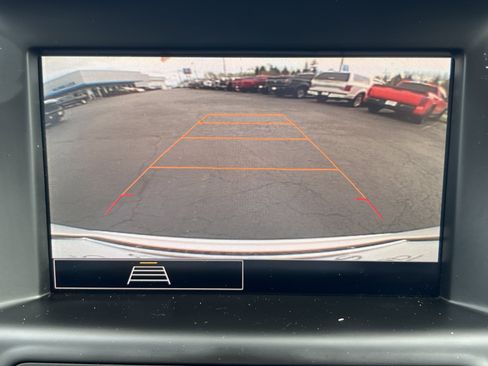 Used 2024 GMC Terrain SLE AWD/4WD image 12