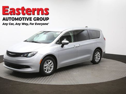 Used 2023 Chrysler Voyager LX FWD image 55