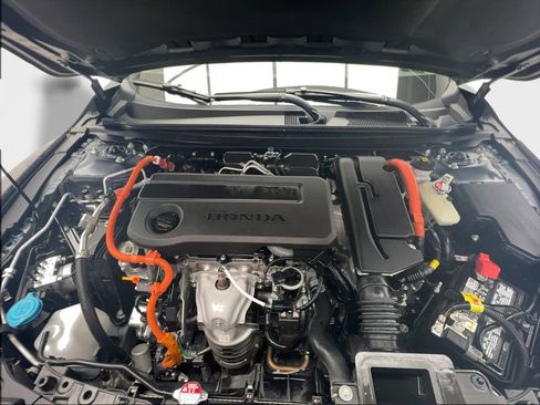 Used 2024 Honda Accord EX-L image 18