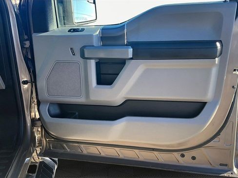 Used 2018 Ford F150 XLT w/ Equipment Group 302A Luxury image 24