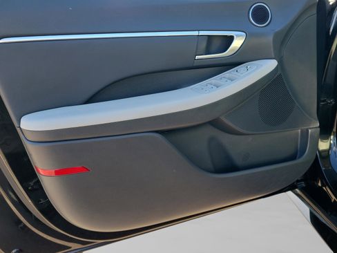 Used 2021 Hyundai Sonata SEL image 17