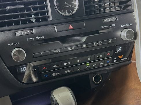 Used 2016 Lexus RX 350 2WD w/ Premium Package image 24