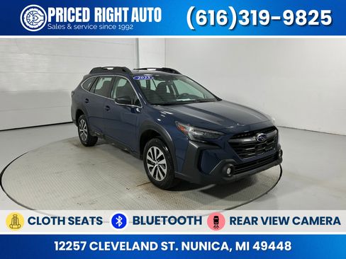 Used 2023 Subaru Outback AWD/4WD image 1