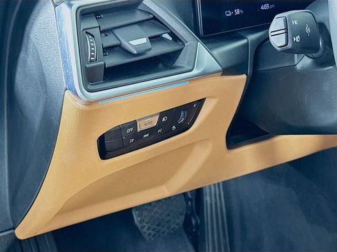 Used 2023 BMW i4 eDrive35 w/ Premium Package image 9