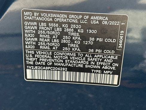 Used 2023 Volkswagen Atlas Cross Sport SE FWD image 28