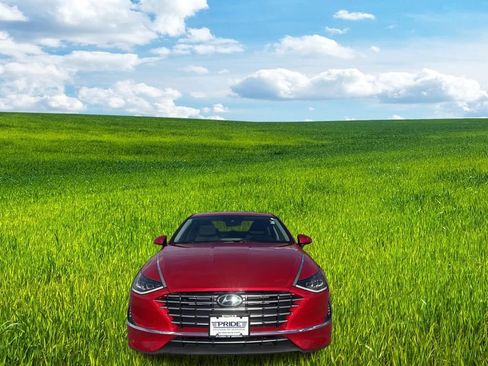 Used 2020 Hyundai Sonata Blue image 2