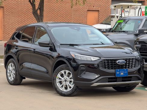 New 2026 Ford Escape Active image 1
