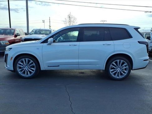 Used 2021 Cadillac XT6 Sport image 4