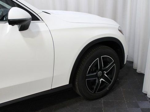 New 2026 Mercedes-Benz GLC 300 4MATIC image 12