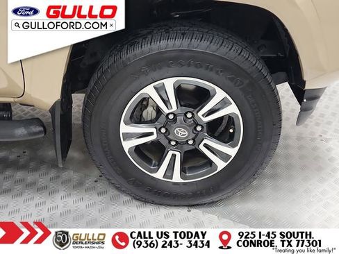 Used 2016 Toyota Tacoma SR5 image 30