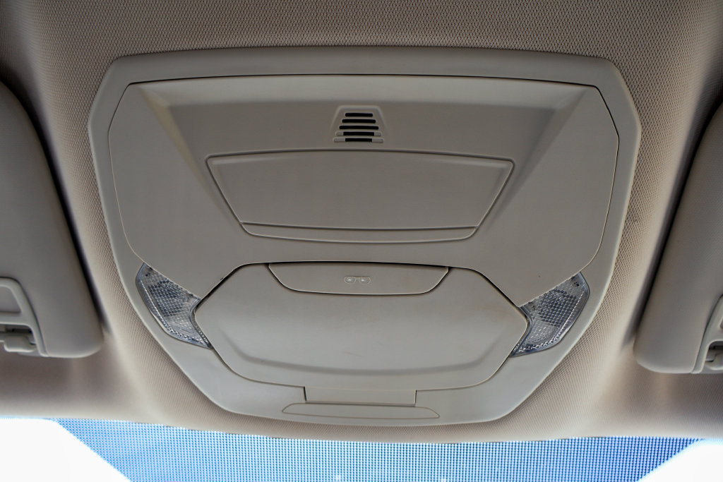 Used 2017 Ford Escape SE FWD image 18
