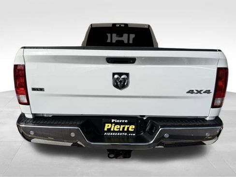 Used 2018 RAM 3500 SLT w/ Luxury Group image 3