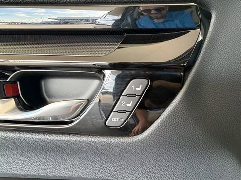 Used 2025 Honda CR-V EX-L image 28