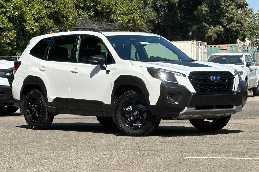 Used 2022 Subaru Forester Wilderness w/ Wilderness Package AWD/4WD image 2