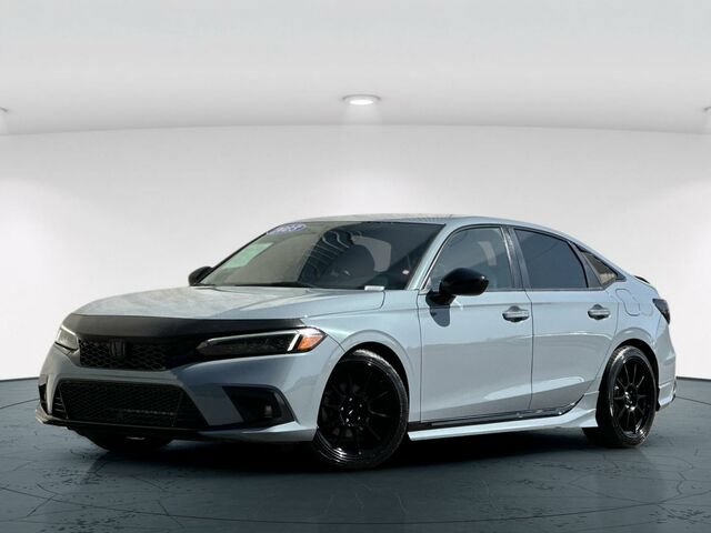 Used 2023 Honda Civic Sport image 2
