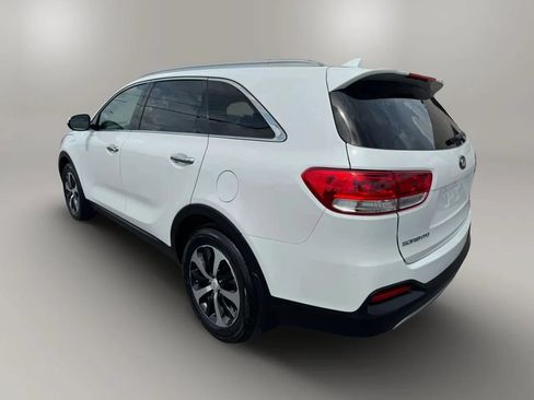 Used 2016 Kia Sorento EX FWD image 8